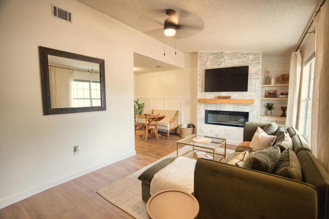 Southern Travel - Charming 3 Bedroom *